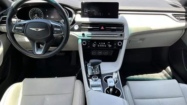 2025 Genesis G70 2.5T Sport Prestige