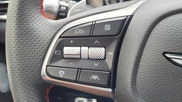 2025 Genesis G70 2.5T Sport Prestige