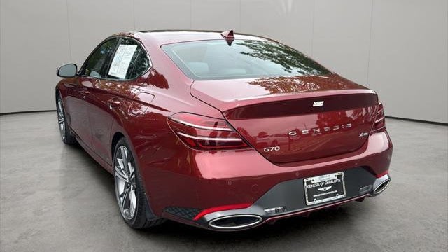2025 Genesis G70 2.5T Standard