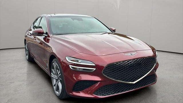 2025 Genesis G70 2.5T Standard