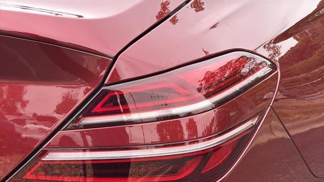 2025 Genesis G70 2.5T Standard