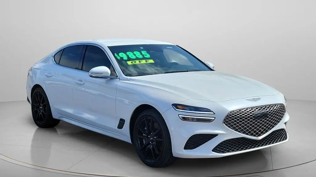 2025 Genesis G70 2.5T Standard
