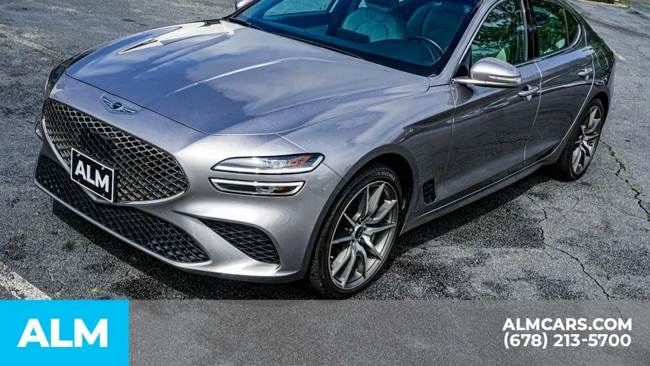 2025 Genesis G70 2.5T Standard