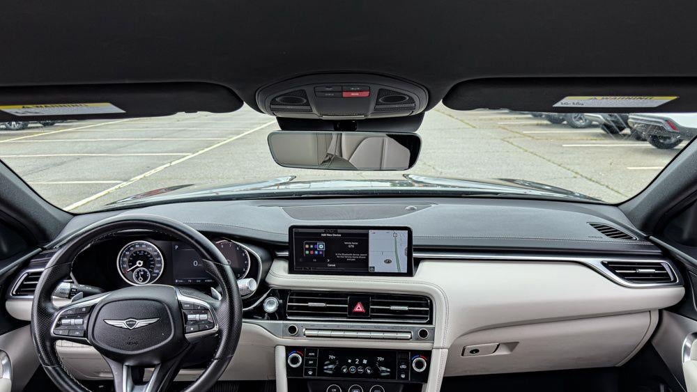 2025 Genesis G70 2.5T Standard
