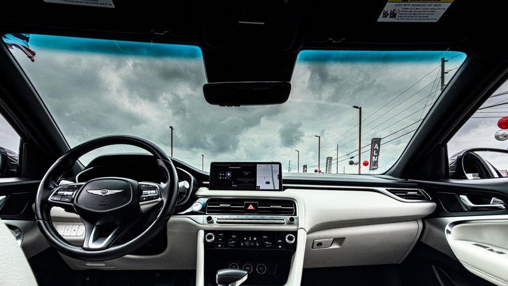 2025 Genesis G70 2.5T Standard