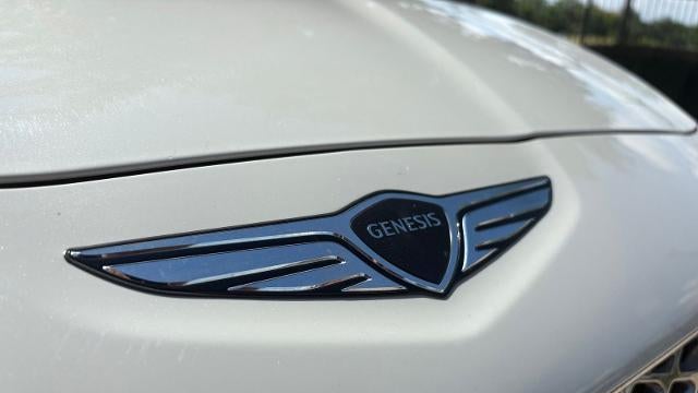 2025 Genesis G70 2.5T Standard