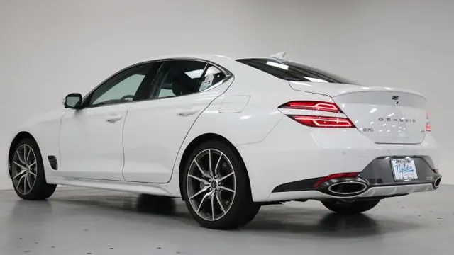 2026 Genesis G70 2.5T Prestige