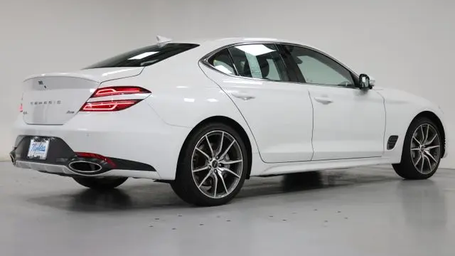 2026 Genesis G70 2.5T Prestige