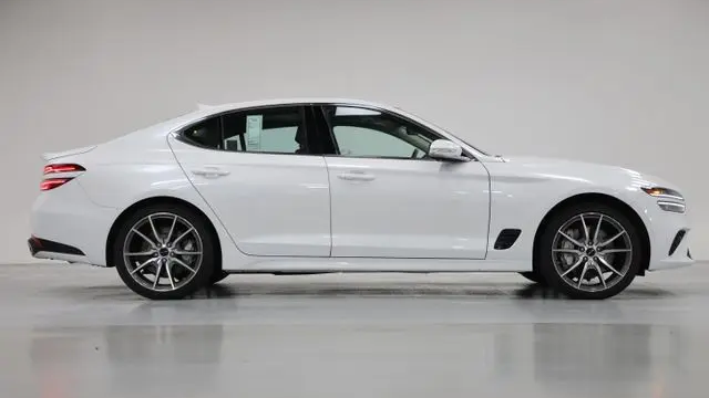 2026 Genesis G70 2.5T Prestige