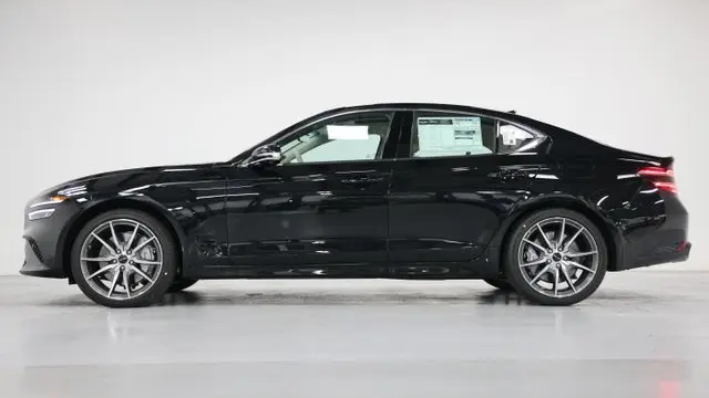 2026 Genesis G70 2.5T Prestige
