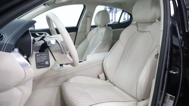 2026 Genesis G70 2.5T Prestige