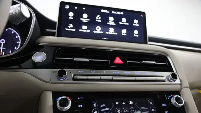 2026 Genesis G70 2.5T Prestige