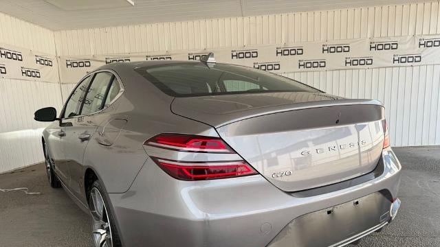 2025 Genesis G70 2.5T Standard