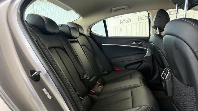 2025 Genesis G70 2.5T Standard