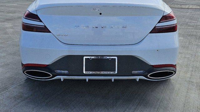 2025 Genesis G70 2.5T Standard