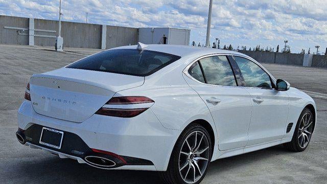 2025 Genesis G70 2.5T Standard