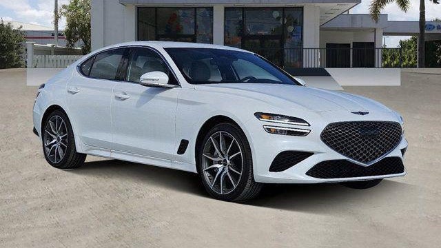 2025 Genesis G70 2.5T Standard