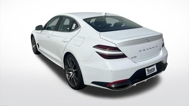 2025 Genesis G70 2.5T Standard