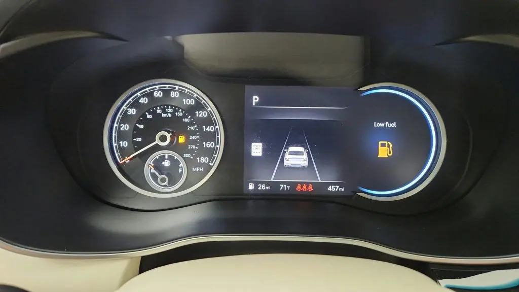 2026 Genesis G70 2.5T Prestige