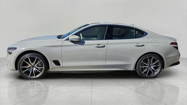 2026 Genesis G70 2.5T Prestige