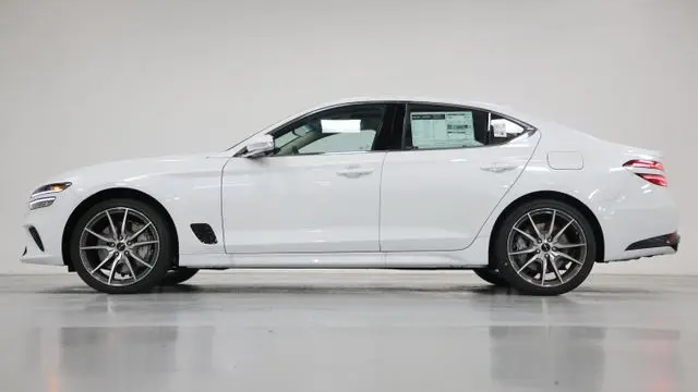 2026 Genesis G70 2.5T Prestige
