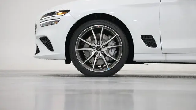 2026 Genesis G70 2.5T Prestige