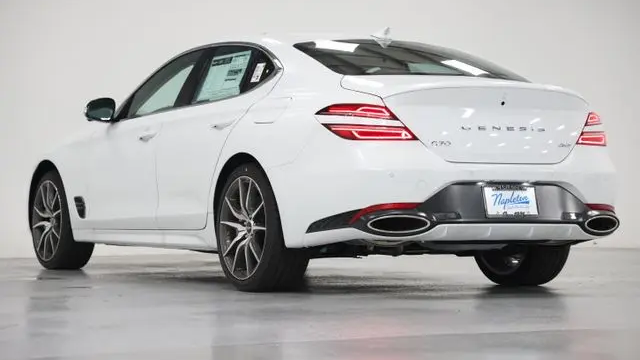 2026 Genesis G70 2.5T Prestige