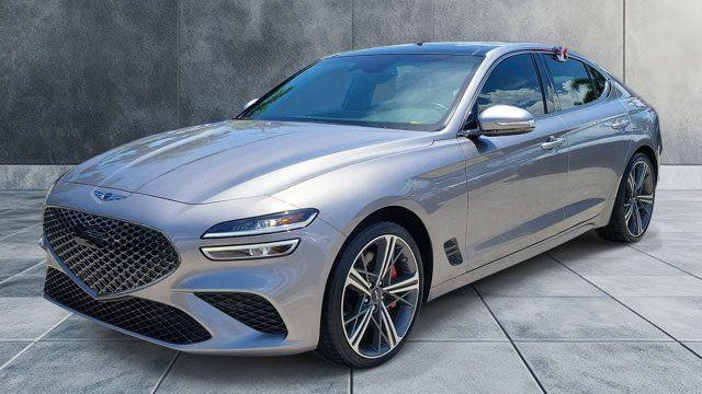2024 Genesis G70 2.5T Standard
