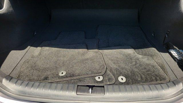 2024 Genesis G70 2.5T Standard