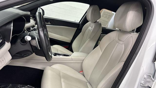 2024 Genesis G70 2.5T Standard