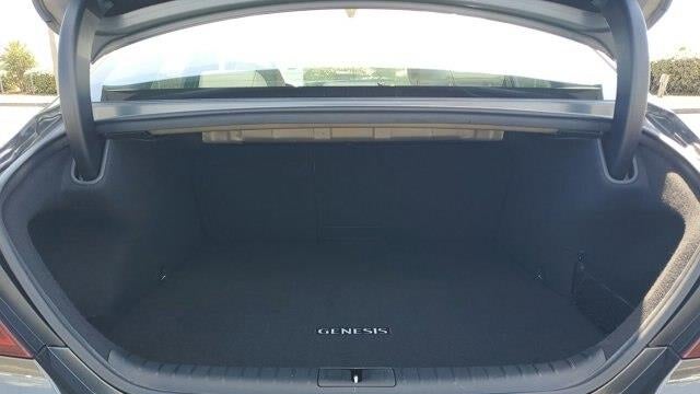 2025 Genesis G70 2.5T Standard