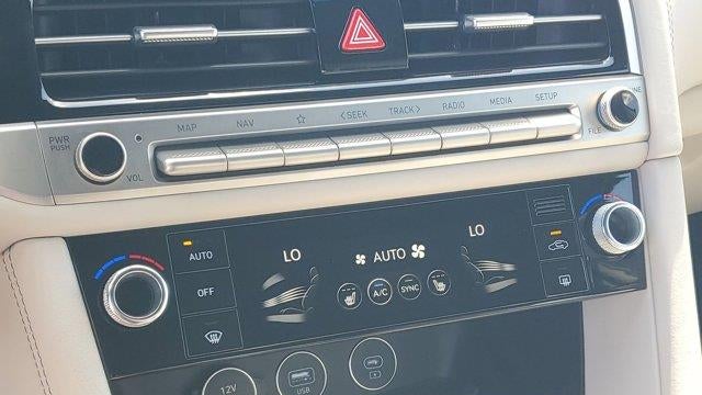 2025 Genesis G70 2.5T Standard