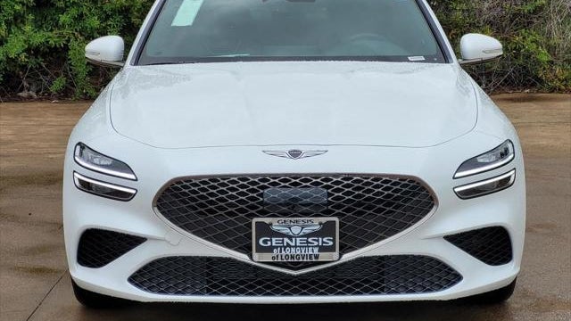 2025 Genesis G70 2.5T Standard