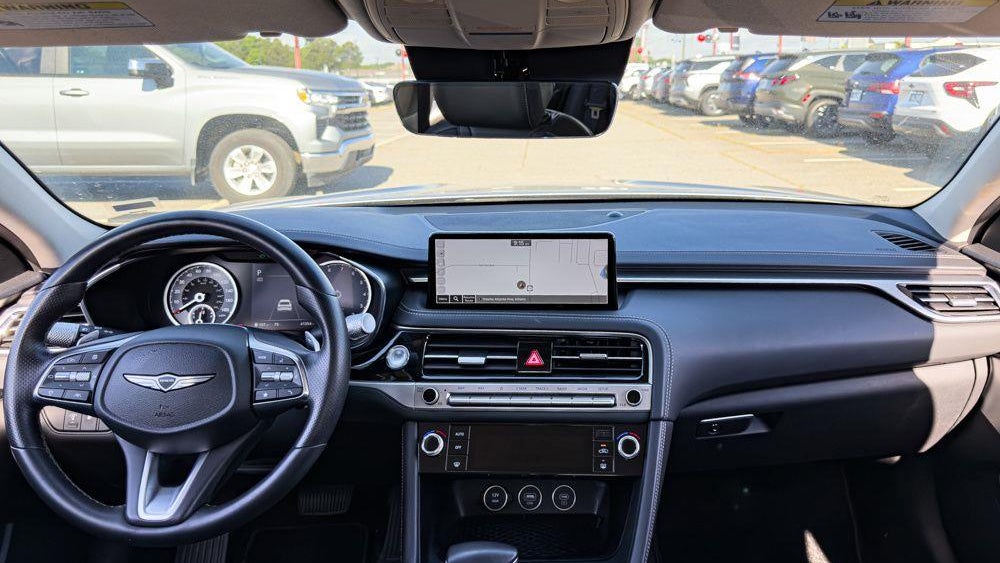 2025 Genesis G70 2.5T Standard