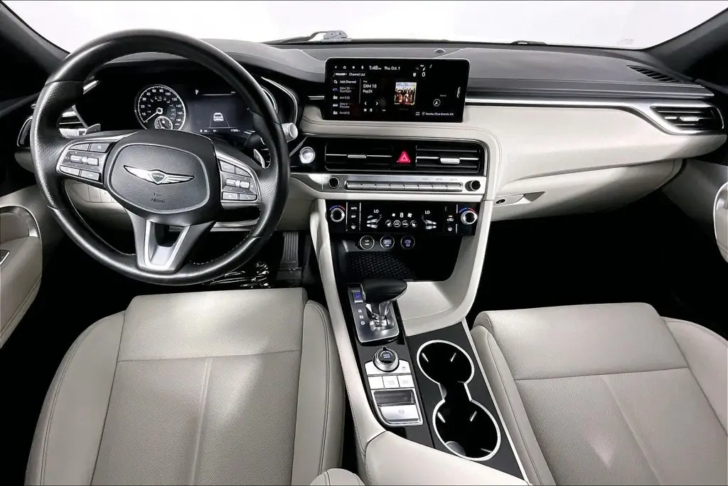 2025 Genesis G70 - $33,241