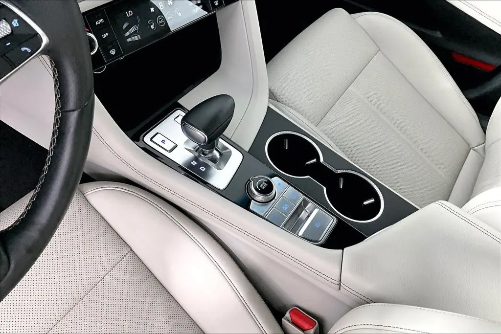 2025 Genesis G70 - $33,241