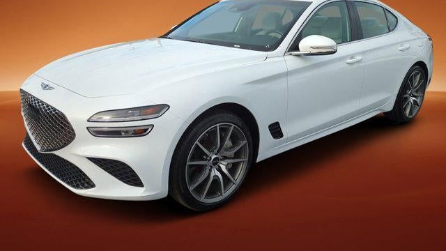 2025 Genesis G70 2.5T Standard
