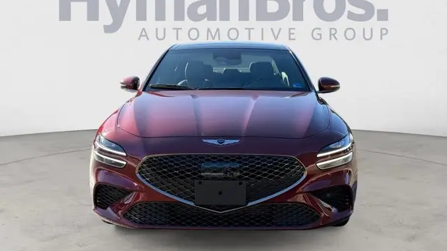 2025 Genesis G70 2.5T Standard