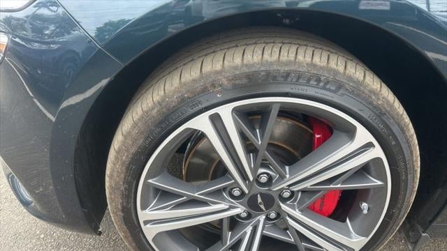 2025 Genesis G70 2.5T Standard