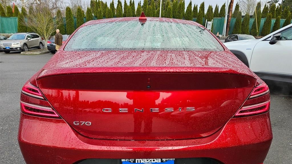 2022 Genesis G70 2.0T