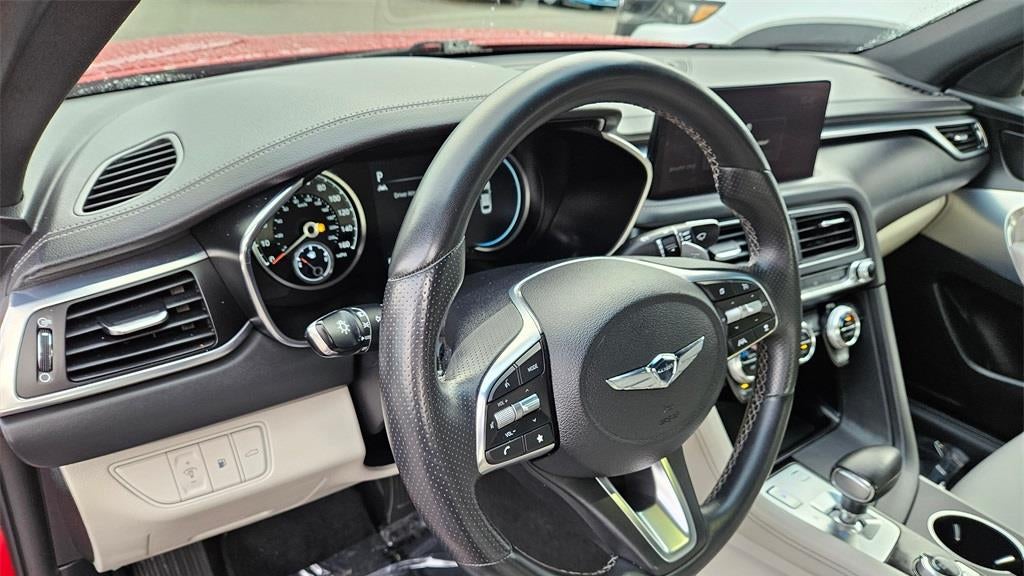 2022 Genesis G70 2.0T