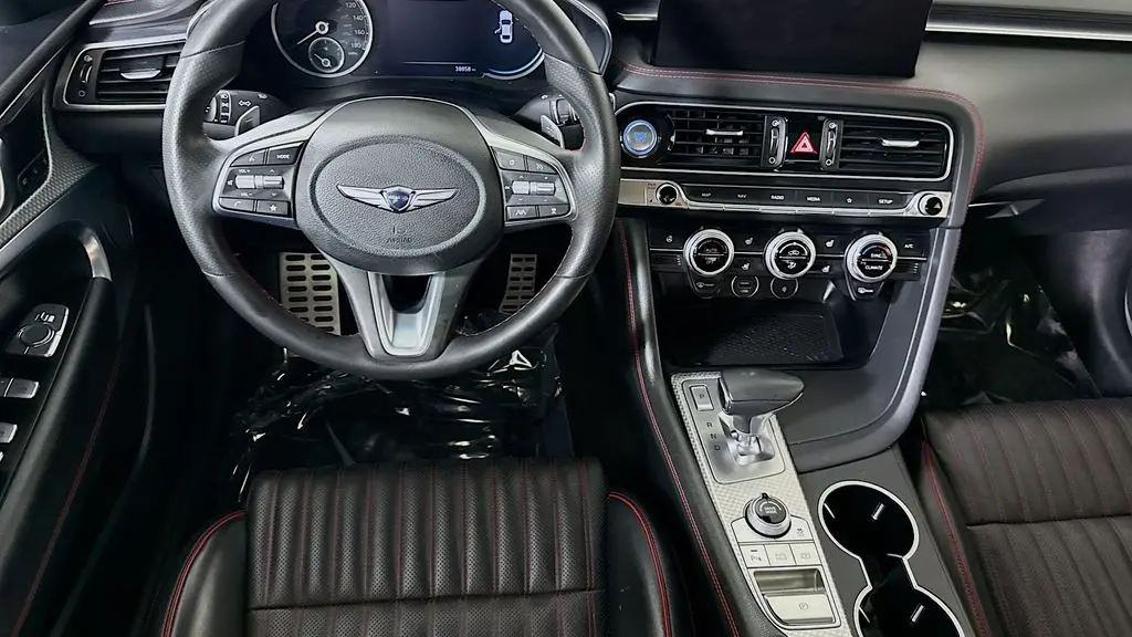 2023 Genesis G70 2.0T