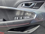 2023 G70 Thumbnail 29