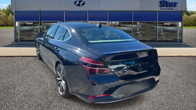 2022 Genesis G70 2.0T