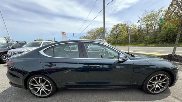 2023 Genesis G70 2.0T
