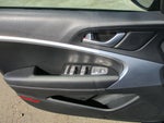 2023 G70 Thumbnail 23