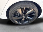 2023 G70 Thumbnail 11