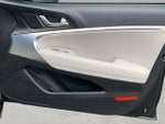 2023 G70 Thumbnail 32