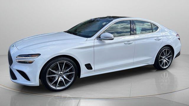 2022 Genesis G70 2.0T