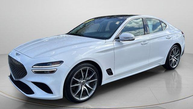2022 Genesis G70 2.0T
